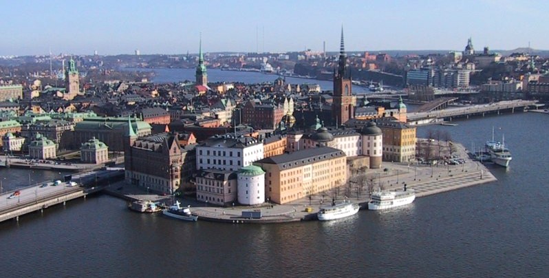 Stockholm_old_town_2002.jpg